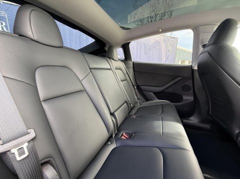 Tesla Model Y SUV 5dr Electric Auto RWD (346 ps) 26