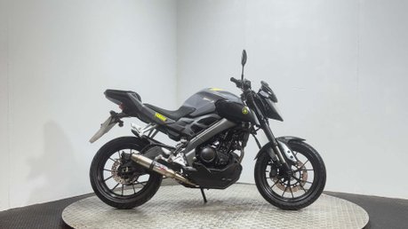 Yamaha MT-125 MT 125 2016 16K GPR EXHAUST NEW MOT SERVICED 125CC NAKED 1