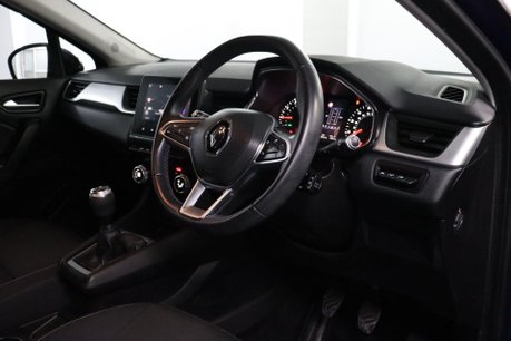 Renault Captur ICONIC TCE 5