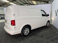 Volkswagen Transporter 2.0 Transporter T28 Highline TDI 10