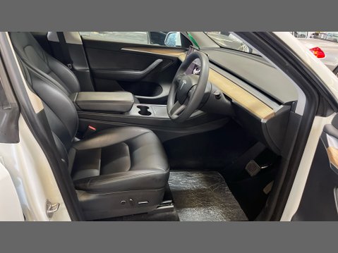 Tesla Model Y Model Y (Dual Motor) Long Range SUV 5dr Electric Auto 4WDE (384 bhp) 12