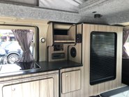 Nissan Elgrand 3.5 V6 Automatic Highway Star 4 berth Camper van with pop up roof 57000m 33