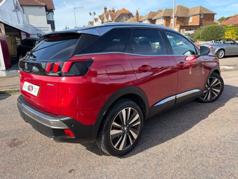 Peugeot 3008 1.5 BLUEHDI GT LINE PREMIUM 2
