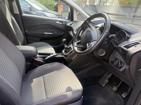 Ford C-Max 1.0T EcoBoost Titanium MPV 5dr Petrol Manual Euro 6 (s/s) (125 ps) 23