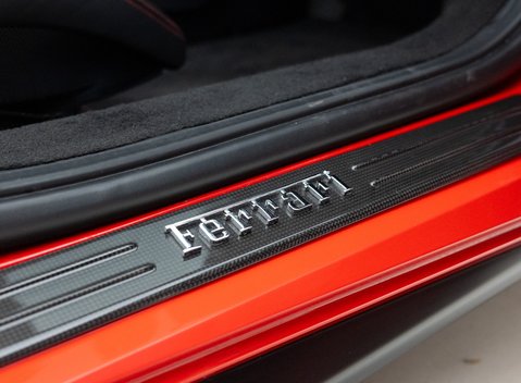 Ferrari 488 SPIDER 13