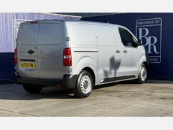 Vauxhall Vivaro 3100 75kWh Dynamic Panel Van 6dr Electric Auto L1 H1 (7.4kW Charger) (136 p 4