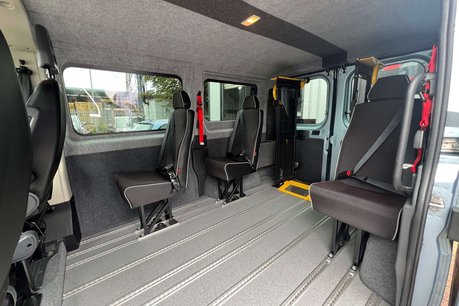 Peugeot Boxer 2.2 BlueHDi 333 S Window Van 5dr Diesel Manual L1 H1 Euro 6 (s/s) (120 ps) 28