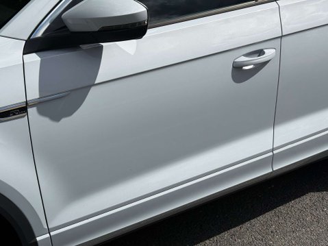 Volkswagen T-Roc 1.6 T-Roc R-Line TDI 5dr 65