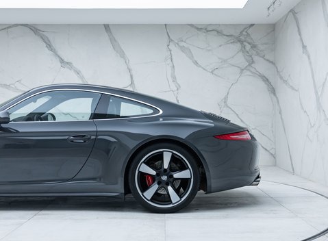 Porsche 911 50th Anniversary Edition 38