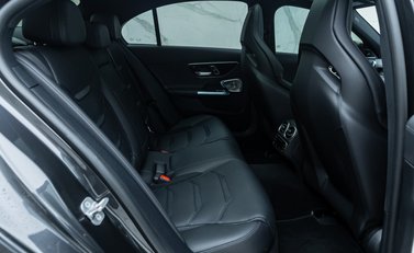 Mercedes-Benz C63 AMG S E NIGHT EDITION PREMIUM PLUS 16