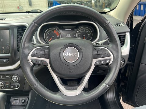 Jeep Cherokee 2.2 MultiJetII Limited SUV 5dr Diesel Auto 4WD Euro 6 (s/s) (200 ps) 19