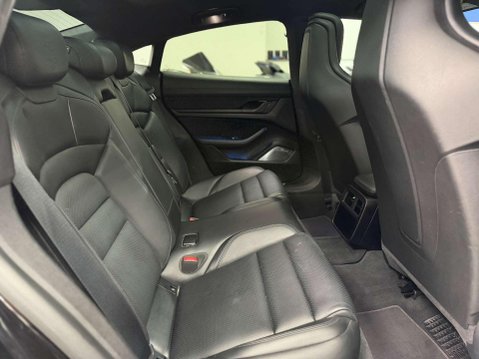 Porsche Taycan Performance Plus 93.4kWh Turbo Saloon 4dr Electric Auto 4WD (680 ps) 43