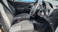 Toyota Yaris 1.5 VVT-h Design Hatchback 5dr Petrol Hybrid E-CVT Euro 6 (s/s) (100 ps) 20
