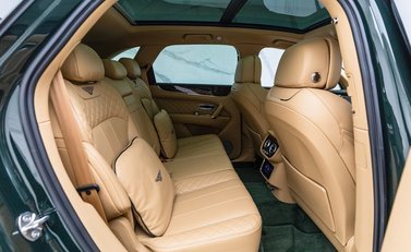 Bentley Bentayga W12 Mulliner 14