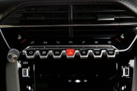 Peugeot 208 GT PREMIUM 36