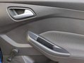 Ford Focus 1.6 TDCi Zetec Navigator Euro 5 (s/s) 5dr 17