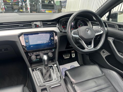 Volkswagen Passat R-LINE TDI 4MOTION DSG 60
