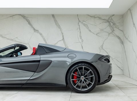 McLaren 570S Spider 50