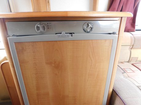 Auto-Trail Apache 630 SE 4 Berth Motorhome Fiat Ducato 2.3 JTD Chassis 23