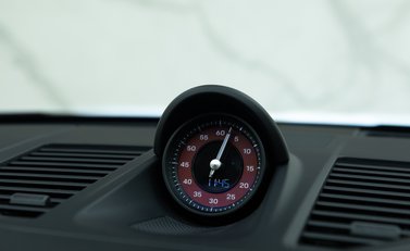 Porsche 911 Targa 4 GTS (992) 29