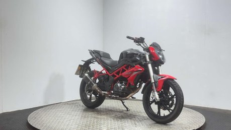 Benelli BN 2021 GOOD RUNNING PROJECT BIKE SPARES OR REPAIR 125CC 2