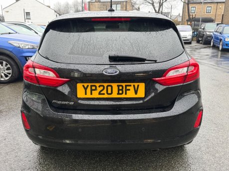 Ford Fiesta TITANIUM X 7