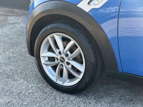 Mini Countryman 1.6 Countryman Cooper 5dr 21