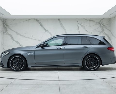 Mercedes-Benz C63 AMG PREMIUM Estate