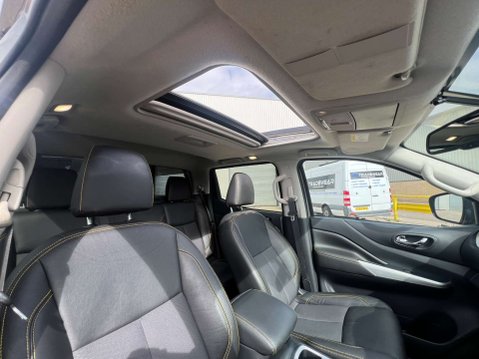 Nissan Navara 2.3 Navara N-Guard dCi Automatic 4WD 5dr *NATIONAL DELIVERY* 21