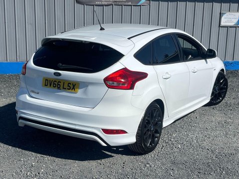 Ford Focus 1.5 TDCi ST-Line Euro 6 (s/s) 5dr 43