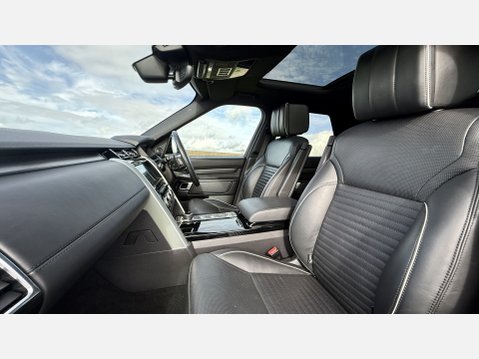 Land Rover Discovery SDV6 HSE LUXURY 23