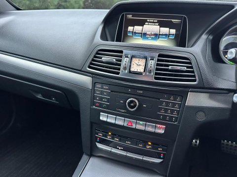 Mercedes-Benz E Class 2.1 E220d AMG Line Edition Cabriolet G-Tronic+ Euro 6 (s/s) 2dr 22