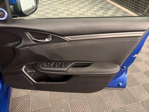 Honda Civic 1.6 i-DTEC SR Euro 6 (s/s) 5dr 32
