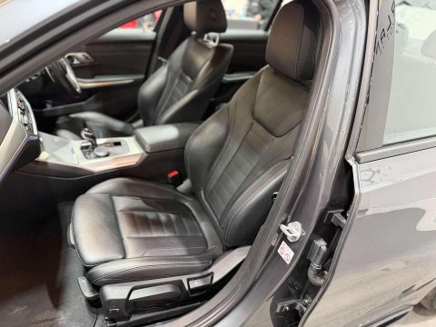 BMW 3 Series 2.0 330e 12kWh M Sport Saloon 4dr Petrol Plug-in Hybrid Auto Euro 6 (s/s) ( 49