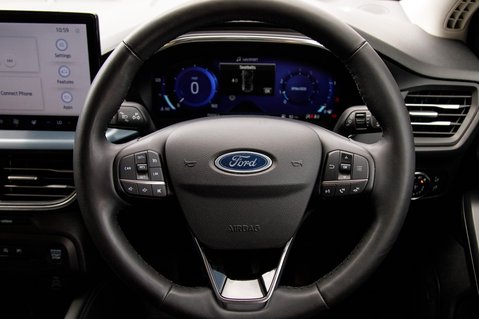 Ford Focus ACTIVE X 20
