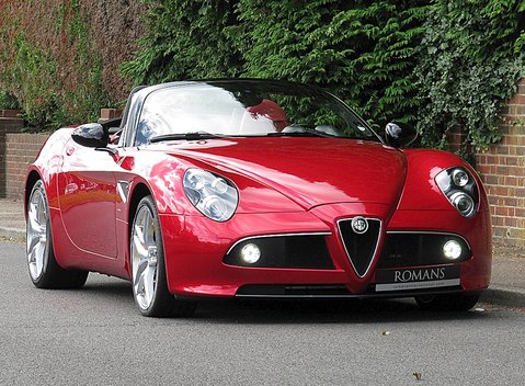Alfa Romeo 8C Spider 1