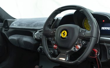Ferrari 458 Speciale 9