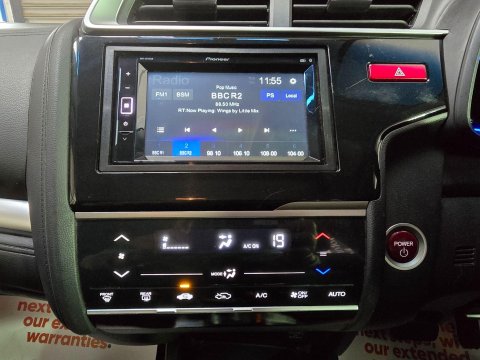 Honda Fit /Jazz 1.5 Hybrid 21