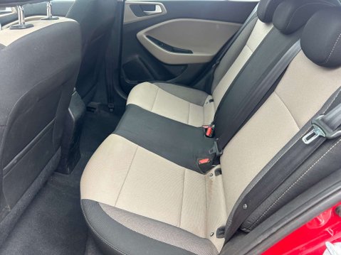 Hyundai i20 1.2 i20 Premium SE MPI 5dr 18