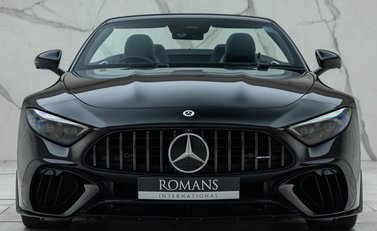 Mercedes-Benz SL Class SL63 AMG PERFORMANCE 10