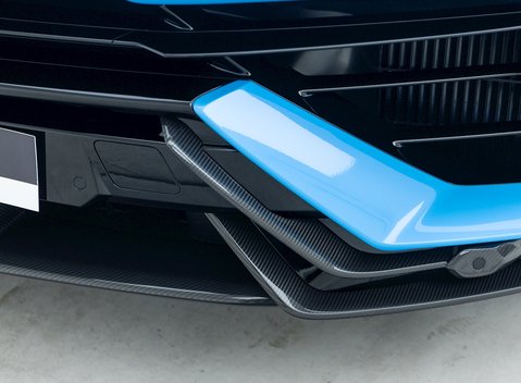 Lamborghini Urus Performante 30