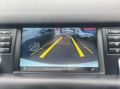 Land Rover Discovery Sport 2.0 TD4 SE Tech Auto 4WD Euro 6 (s/s) 5dr 27