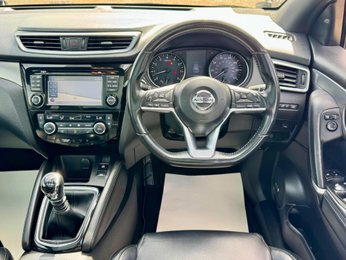 Nissan Qashqai 1.6 DIG-T Tekna+ Euro 6 (s/s) 5dr