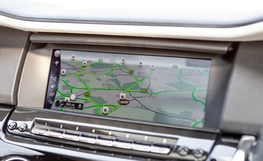 Rolls-Royce Cullinan 20