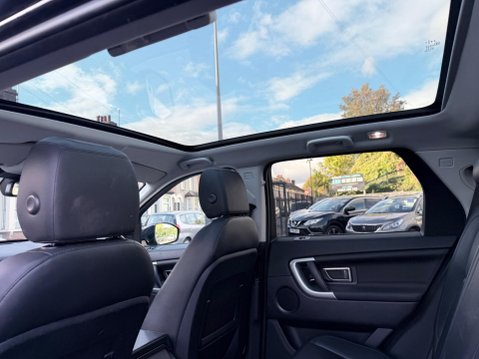 Land Rover Discovery Sport 2.0 TD4 HSE Auto 4WD Euro 6 (s/s) 5dr 31