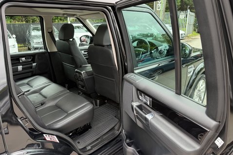 Land Rover Discovery SDV6 HSE - TWO OWNERS - 10 SERVICES - CAMBELT - TOWBAR 36