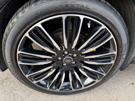 Land Rover Range Rover Velar R-DYNAMIC HSE 300D 18