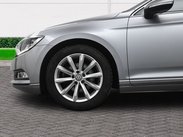 Volkswagen Passat SE BUSINESS TDI 10