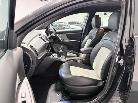 Kia Sportage 1.7 CRDi EcoDynamics Axis Edition 2WD Euro 6 (s/s) 5dr 14