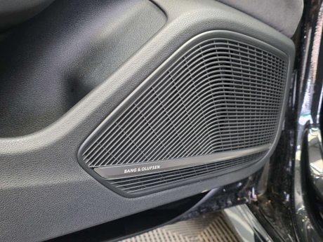 Audi RS4 2.9 TFSI V6 Estate 5dr Petrol Tiptronic quattro Euro 6 (s/s) (450 ps) 10